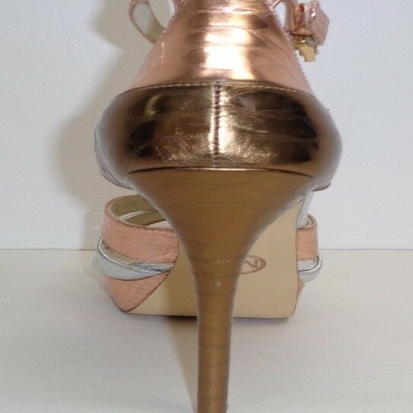 Michael Kors LEIGHTON ANKLE STRAP New Sandals - Picture 5 of 7